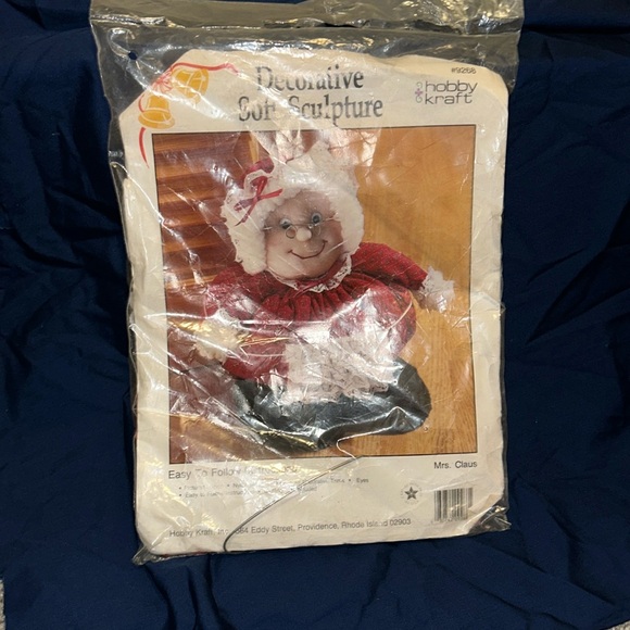 Hobby Kraft Mrs Claus Christmas Decorative Soft Sculpture Kit 9268 vintage - Picture 1 of 3
